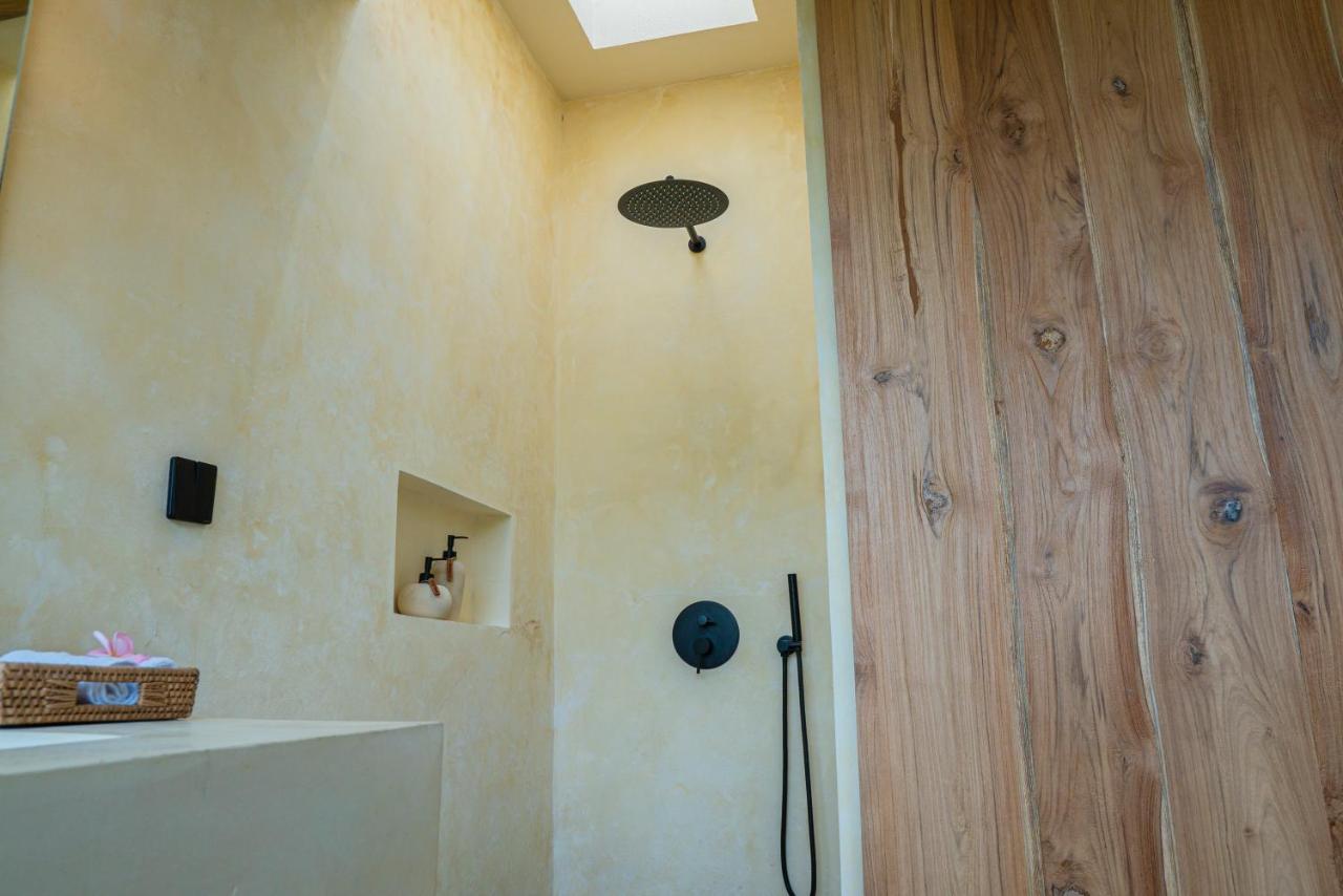 Olea Villas Resort Kuta  Ngoại thất bức ảnh